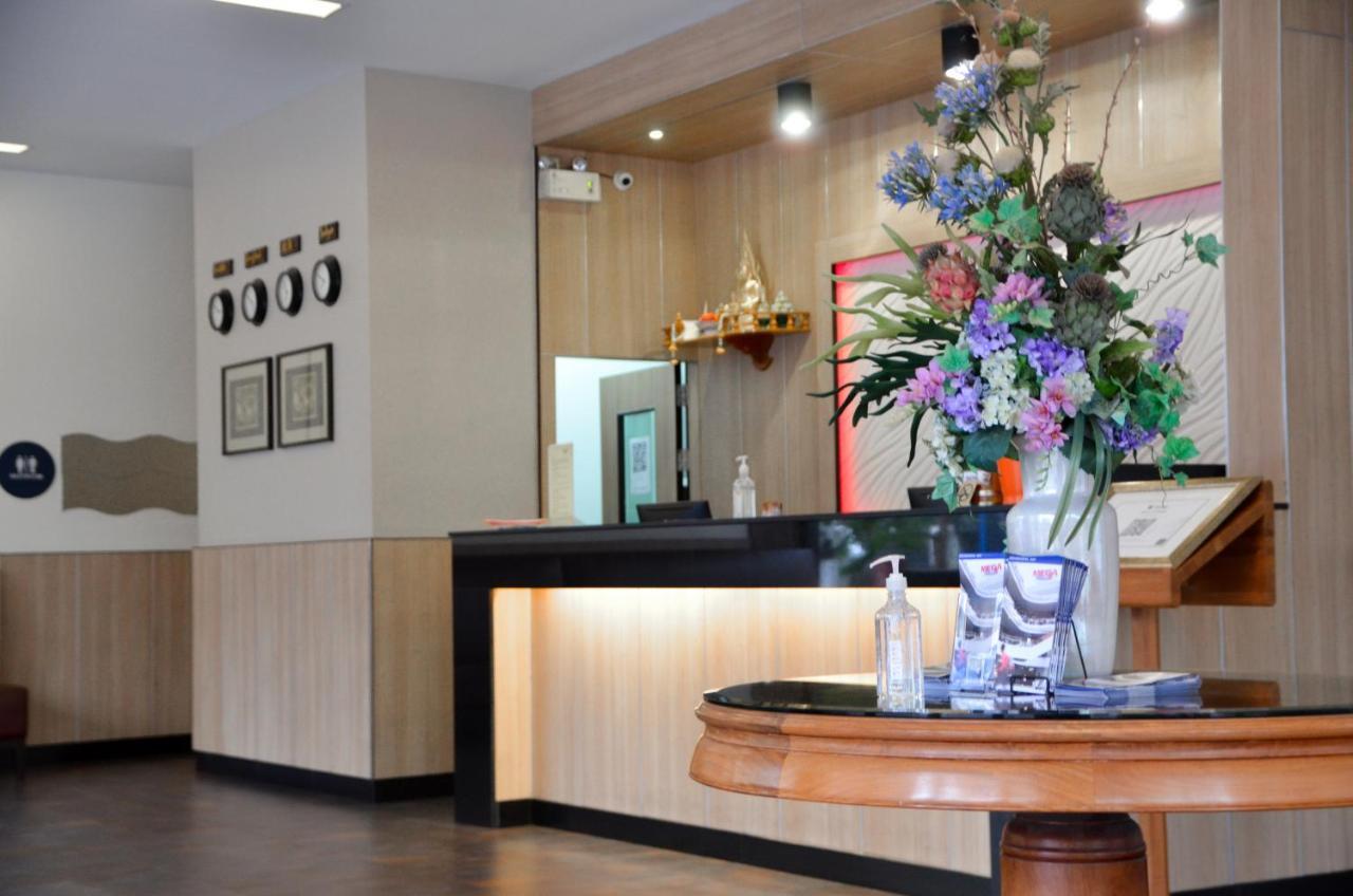 Marsi Hotel Bangkok Exterior photo